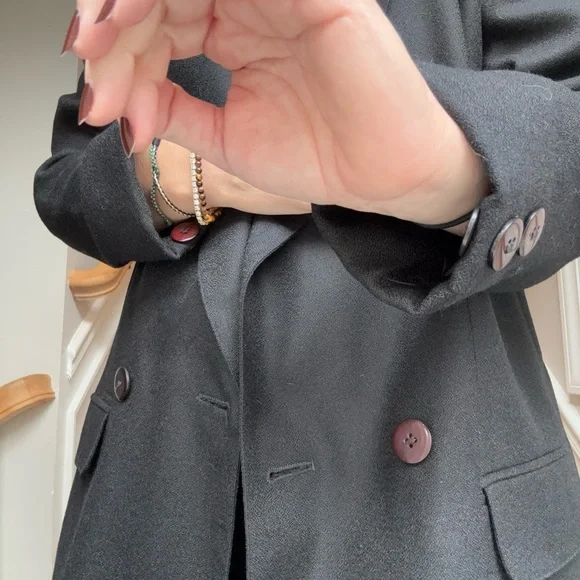 Vintage Black 100% Wool Double-Breasted Blazer - Picture 5 of 7